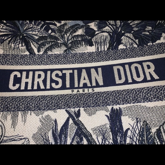 Christian Dior large book tote - Picture 2 of 11